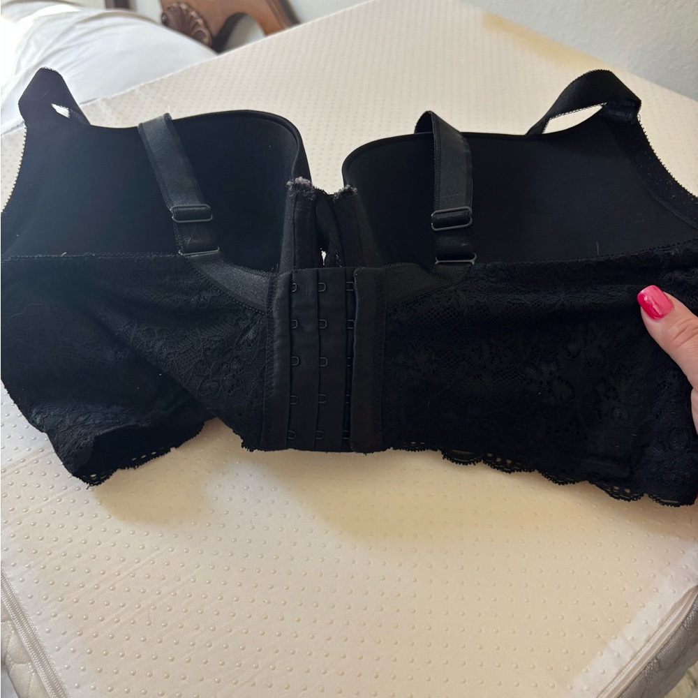 Elegant Black Lace push up Bra - Picture 4 of 6